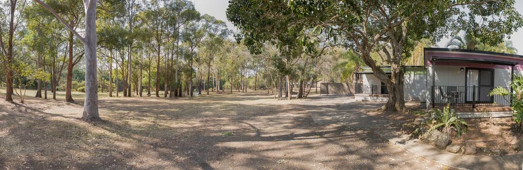 Lismore Lake Holiday Park ภายนอก รูปภาพ