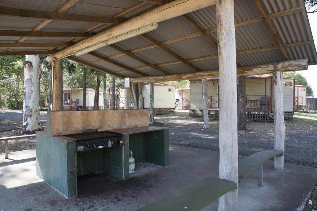 Lismore Lake Holiday Park ภายนอก รูปภาพ
