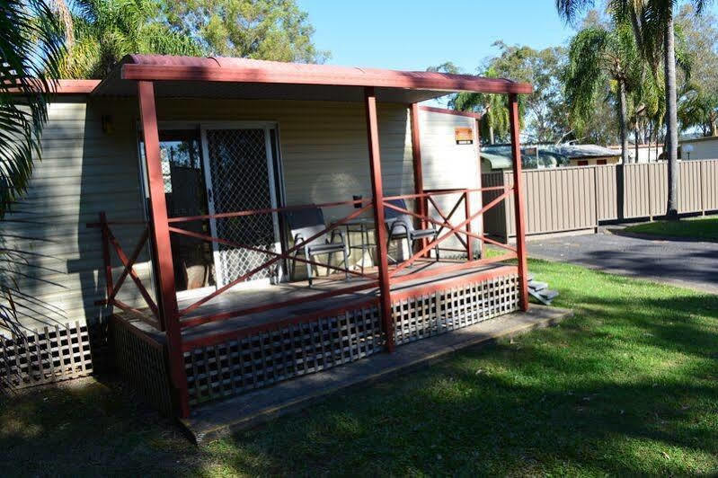 Lismore Lake Holiday Park ภายนอก รูปภาพ